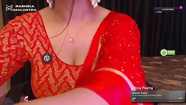 Snapshot of rashika_malhotra chatting on June 2, 6:19 pm rashika malhotra online show from June 2, 6:19 pm