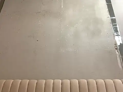 Alyssa rhoades online show from December 17, 9:09 pm