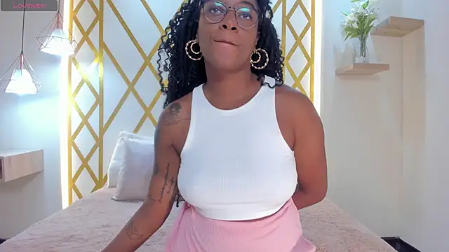 Snapshot of maryevans_ chatting on November 8, 12:52 pm maryevans online show from November 8, 12:52 pm