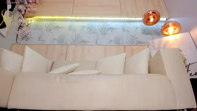 Snapshot of maryevans_ chatting on October 24, 12:37 pm maryevans online show from October 24, 12:37 pm