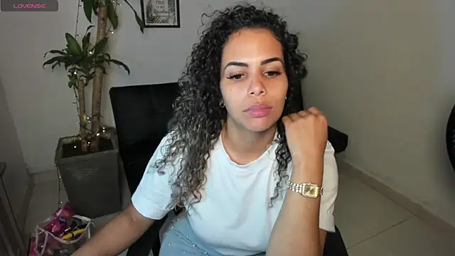 alyssannVhm online show from May 10, 12:58 am