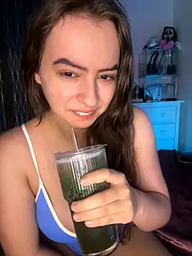 Snapshot of eleonoree chatting on October 27, 5:47 pm eleonoree online show from October 27, 5:47 pm