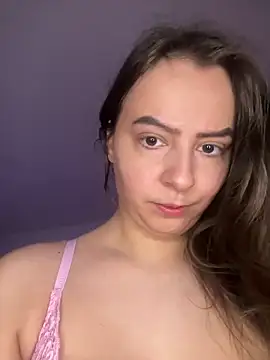 eleonoree online show from February 12, 6:29 pm