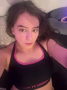 eleonoree online show from February 3, 11:43 pm