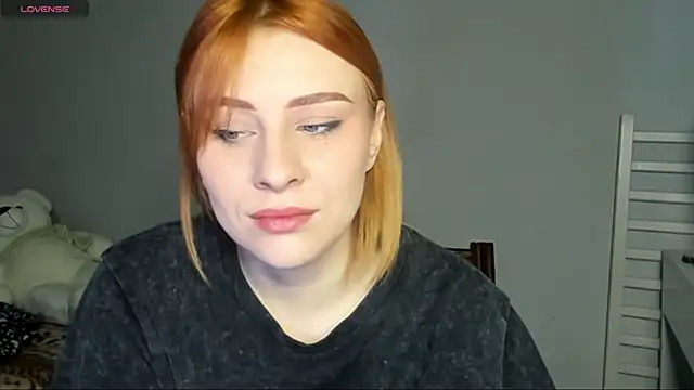 KindKristy online show from April 18, 5:10 am