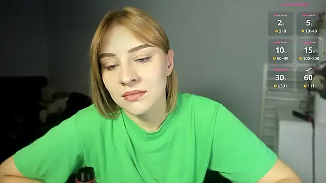 KindKristy online show from November 21, 5:28 am