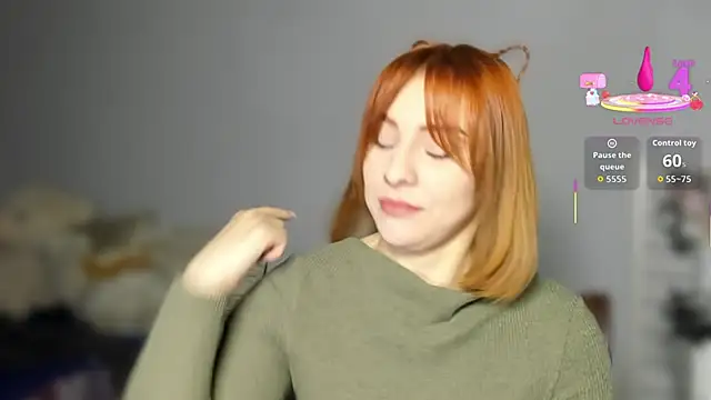 Snapshot of KindKristy chatting on February 6, 5:03 am KindKristy online show from February 6, 5:03 am