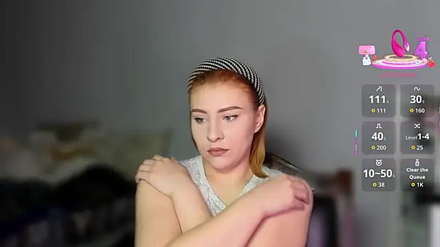 Snapshot of KindKristy chatting on February 5, 5:14 am KindKristy online show from February 5, 5:14 am