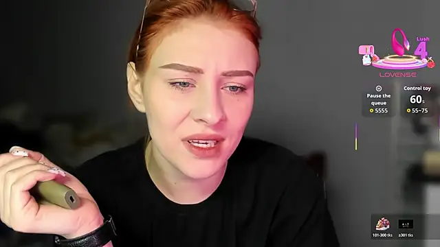 Snapshot of KindKristy chatting on February 3, 4:54 am KindKristy online show from February 3, 4:54 am