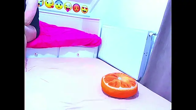 evehotty online show from March 2, 8:05 pm