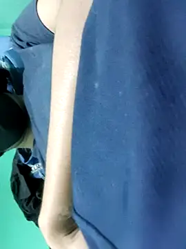 Snapshot of rajaRoyd chatting on February 13, 12:43 pm rajaRoyd online show from February 13, 12:43 pm