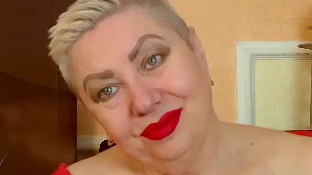 LadyPosh online show from April 28, 10:14 pm