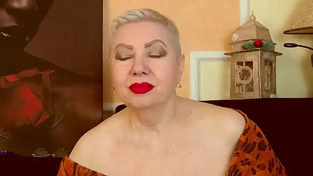 LadyPosh online show from April 22, 10:16 pm