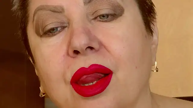 LadyPosh online show from February 27, 8:08 pm