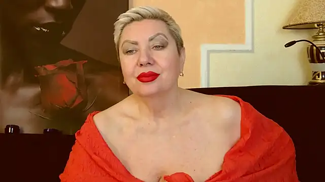 Snapshot of LadyPosh chatting on February 26, 4:30 am LadyPosh online show from February 26, 4:30 am