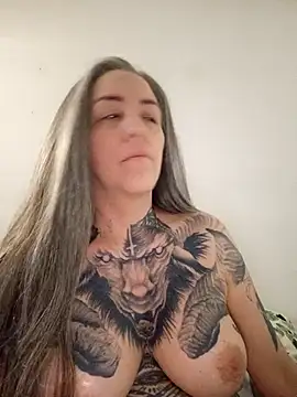 Snapshot of vamporasuccubus19777 chatting on February 13, 3:07 am vamporasuccubus19777 online show from February 13, 3:07 am
