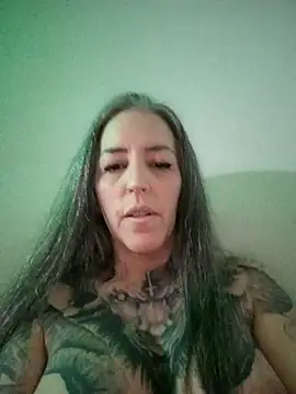 Snapshot of vamporasuccubus19777 chatting on September 23, 11:45 pm vamporasuccubus19777 online show from September 23, 11:45 pm