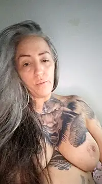 Snapshot of vamporasuccubus19777 chatting on February 9, 11:36 pm vamporasuccubus19777 online show from February 9, 11:36 pm