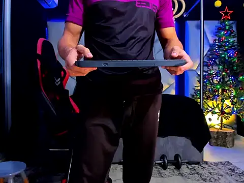 Aydenmiller96 online show from December 21, 3:41 am