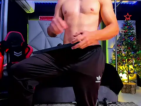 Aydenmiller96 online show from December 19, 4:20 pm