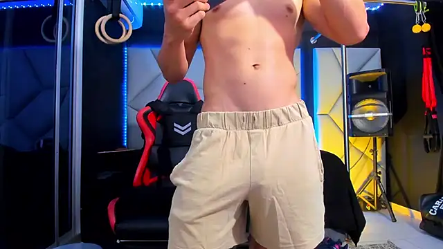 Aydenmiller96 online show from May 4, 6:38 am