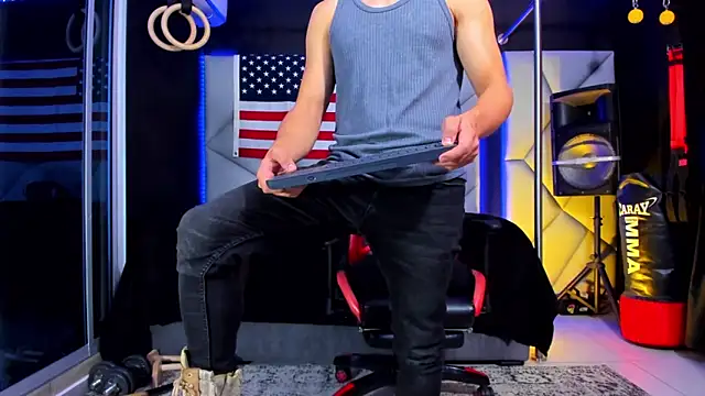 Aydenmiller96 online show from April 5, 6:42 am