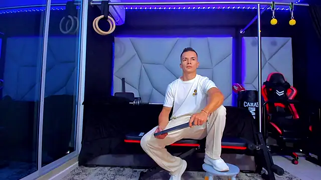 Snapshot of Aydenmiller96 chatting on November 12, 1:59 pm Aydenmiller96 online show from November 12, 1:59 pm