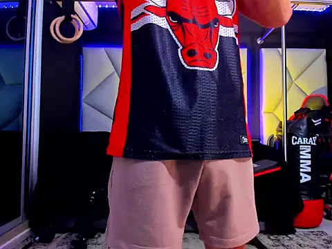 Snapshot of Aydenmiller96 chatting on November 25, 2:56 am Aydenmiller96 online show from November 25, 2:56 am