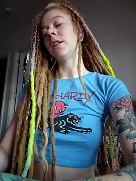 LucidLucy online show from October 4, 11:56 am