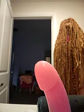 LucidLucy online show from November 11, 12:11 pm