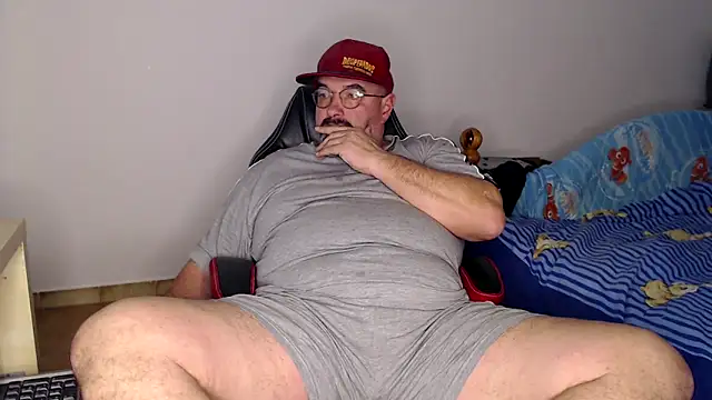 fraboys online show from February 19, 5:10 pm