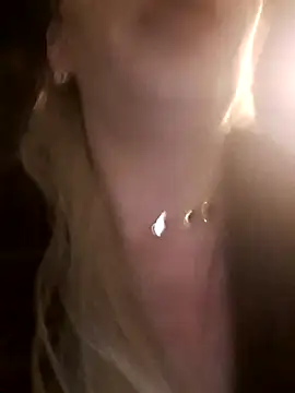 Dirtyfeelin online show from February 26, 6:08 pm