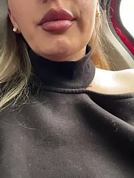 Dirtyfeelin online show from March 1, 1:07 pm