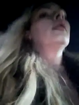 Dirtyfeelin online show from February 5, 7:32 pm