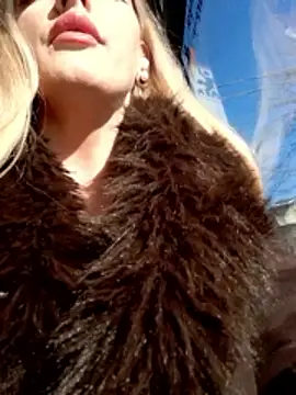 Dirtyfeelin online show from January 9, 11:50 am