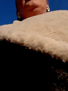 Dirtyfeelin online show from March 4, 2:53 pm