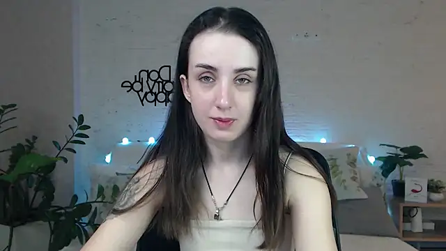 Snapshot of FranceskoJones chatting on March 12, 6:11 pm FranceskoJones online show from March 12, 6:11 pm