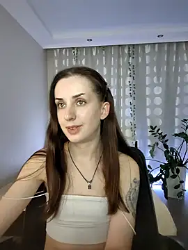 Snapshot of FranceskoJones chatting on September 18, 5:05 pm FranceskoJones online show from September 18, 5:05 pm