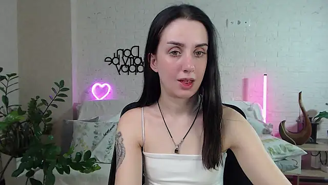 Snapshot of FranceskoJones chatting on March 4, 10:05 pm FranceskoJones online show from March 4, 10:05 pm