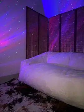 thebrattygoddess online show from January 31, 9:16 am