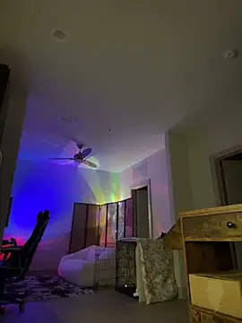 thebrattygoddess online show from February 20, 11:21 pm