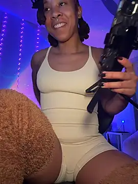 thebrattygoddess online show from February 20, 10:55 pm