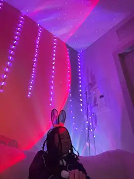 thebrattygoddess online show from November 1, 1:34 am