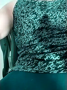 sexy fit guy on cam online show from November 28, 2:17 pm