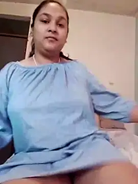 Indianbloom- online show from November 14, 1:15 pm