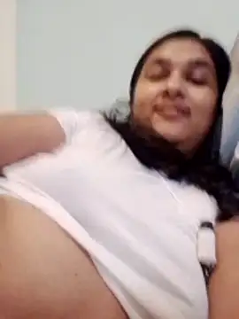 Indianbloom- online show from November 6, 9:46 am