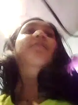 Indianbloom- online show from November 18, 10:40 am