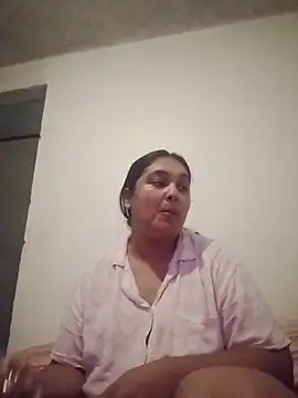 Indianbloom- online show from March 29, 9:11 am