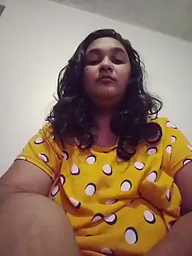 Indianbloom- online show from February 7, 10:12 am