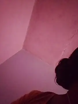 Indianbloom- online show from February 15, 10:36 am